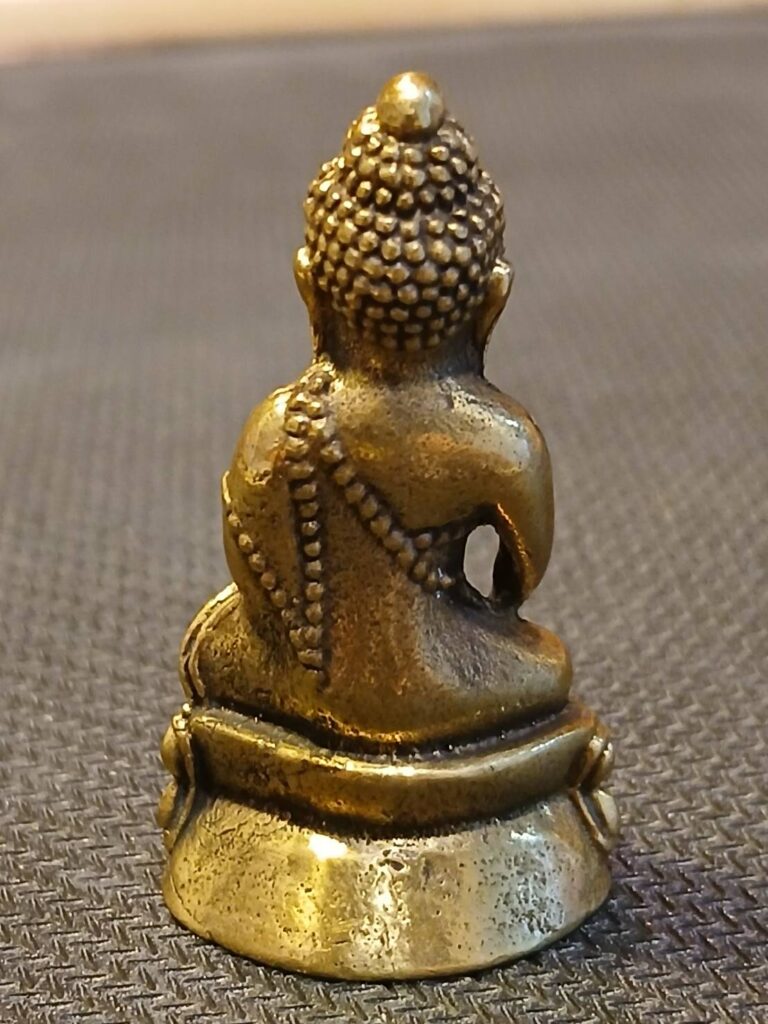 A Thai unconsecrated brass miniature Buddha figurine, small Buddha statue - Product name: Buddha; 3.7 cm; color: silver or gold
